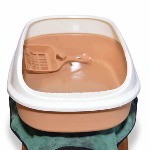 Premium Open Cat Litter Tray with Matching Scoop – Durable & Easy to Clean